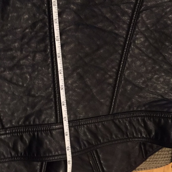 Forever21 black pleather jacket - Picture 10 of 10